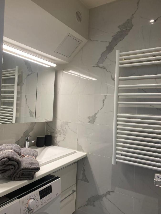 Super Appartement Refait A Neuf Beaucoup De Charme Μπουλόν-Μπιγιανκούρ Εξωτερικό φωτογραφία